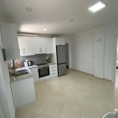 Loft דירה